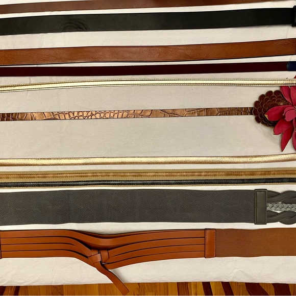 Women’s Belt Bundle Size Large & Extra Large - Picture 3 of 6